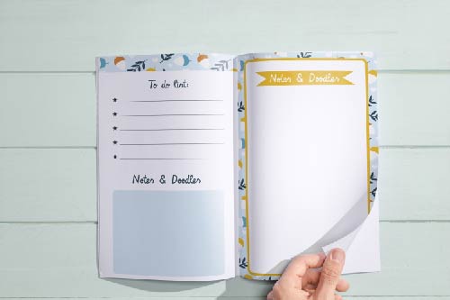 Cuaderno con corchetes